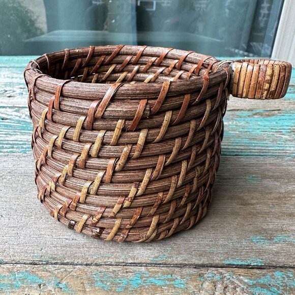 Woven Basket 3.25" Bottle Cradle Cork Holder 5 Cocktail Forks Seashells Beachy - Picture 4 of 12